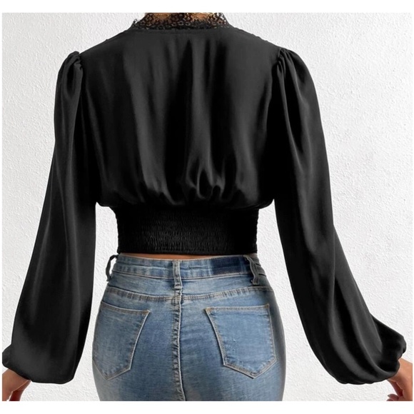 Plunging Neck Lace Bishop Long Sleeve Lace Cropped top - Picture 8 of 10